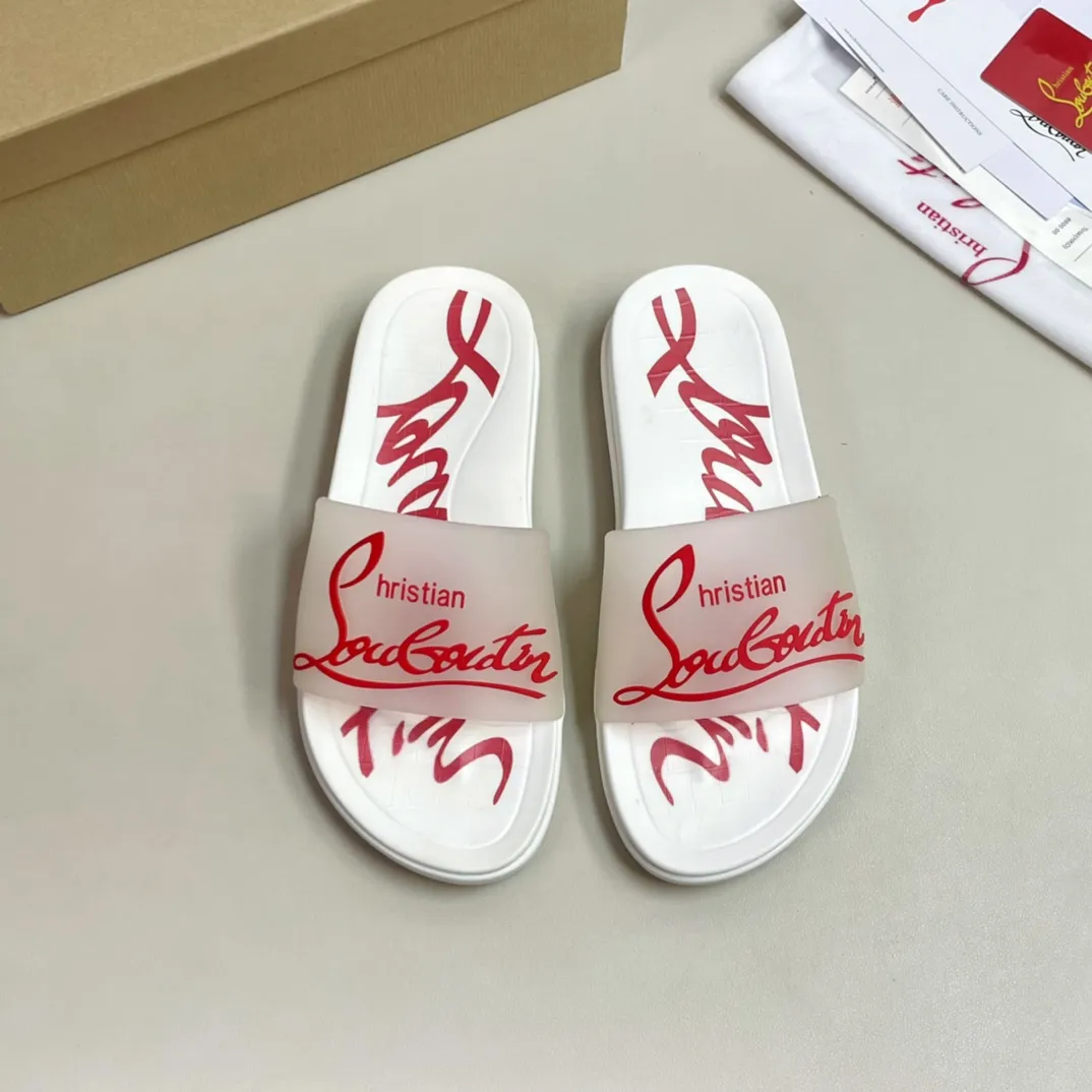 [CL red sole shoes] P: 300💰 size 38-45 Men's classic slippers, made on the official website 1:1, the original factory specializes in original materials ➖ OEM 3D printing pattern production ➖ Ultra-light non-slip outsole. Super fashionable and super comfortable, handsome on the feet, a must-have for men in summer! !